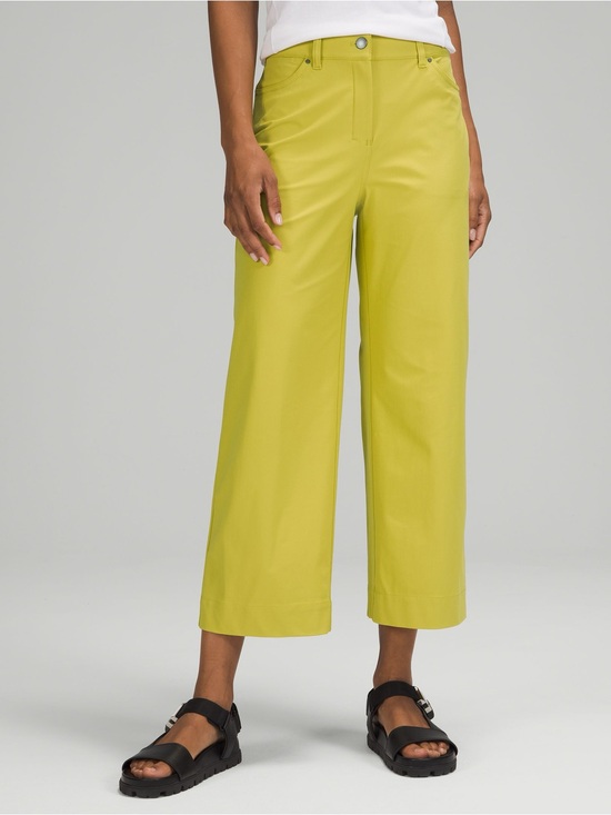 lululemon athletica Pants - Lululemon City Sleek 5 Pocket Wide-Leg High-Rise 7/8 Length Pant WOMENS 29